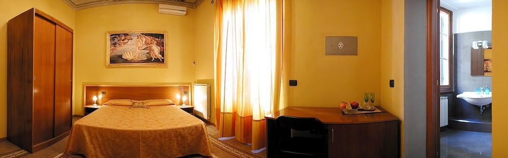 La Luna Guesthouse