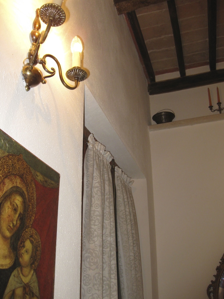 Photo 35