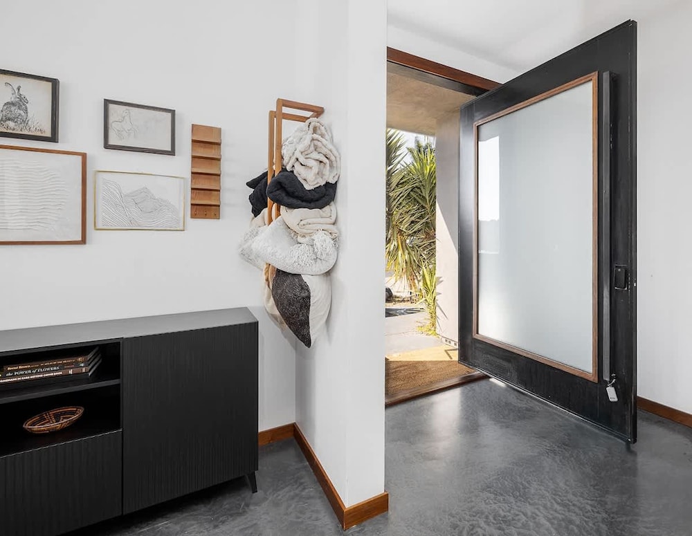 Large Home With Sauna