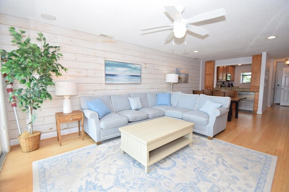 Harbour Island 40f 2 Bedroom Townhouse