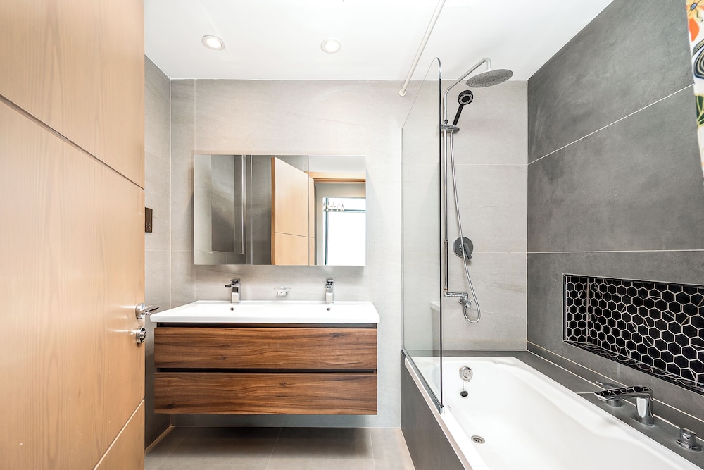 4BR High-Rise Burj & Fountain View