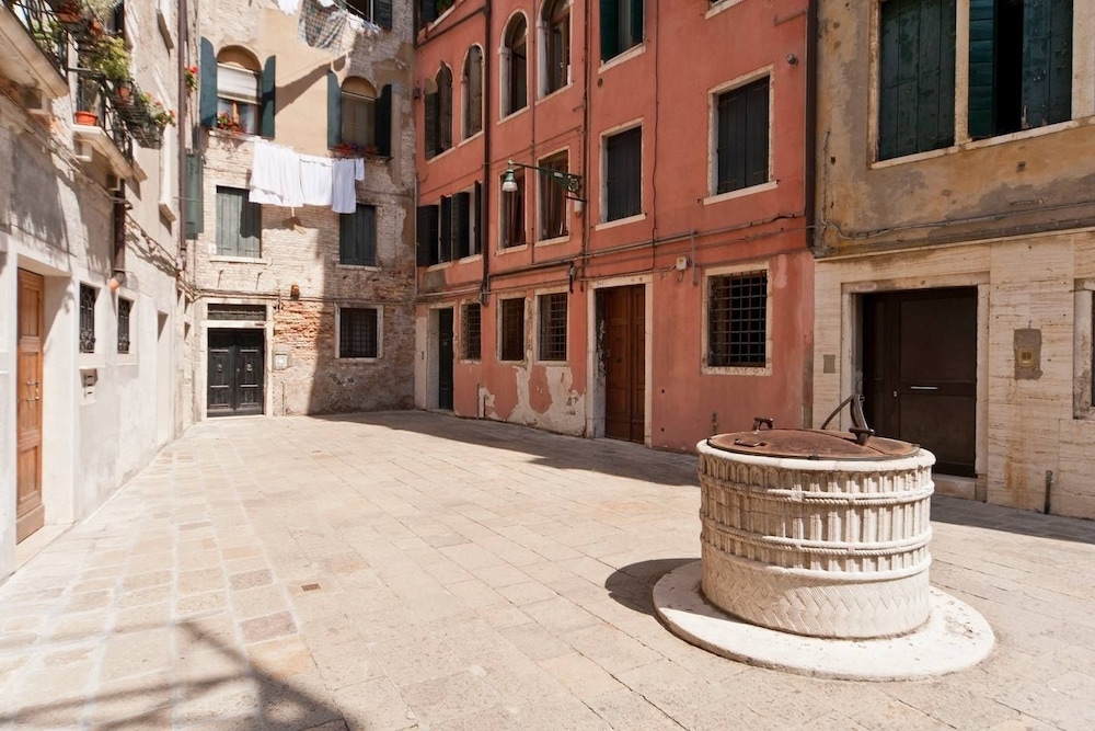 San Marco Small