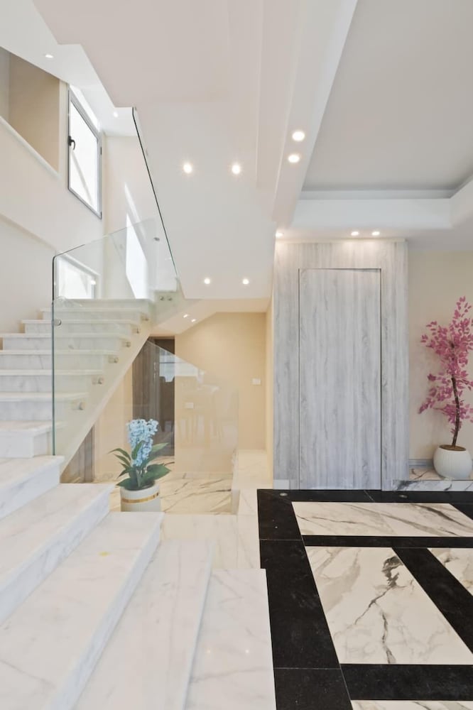 villa with garden in palm hills compound