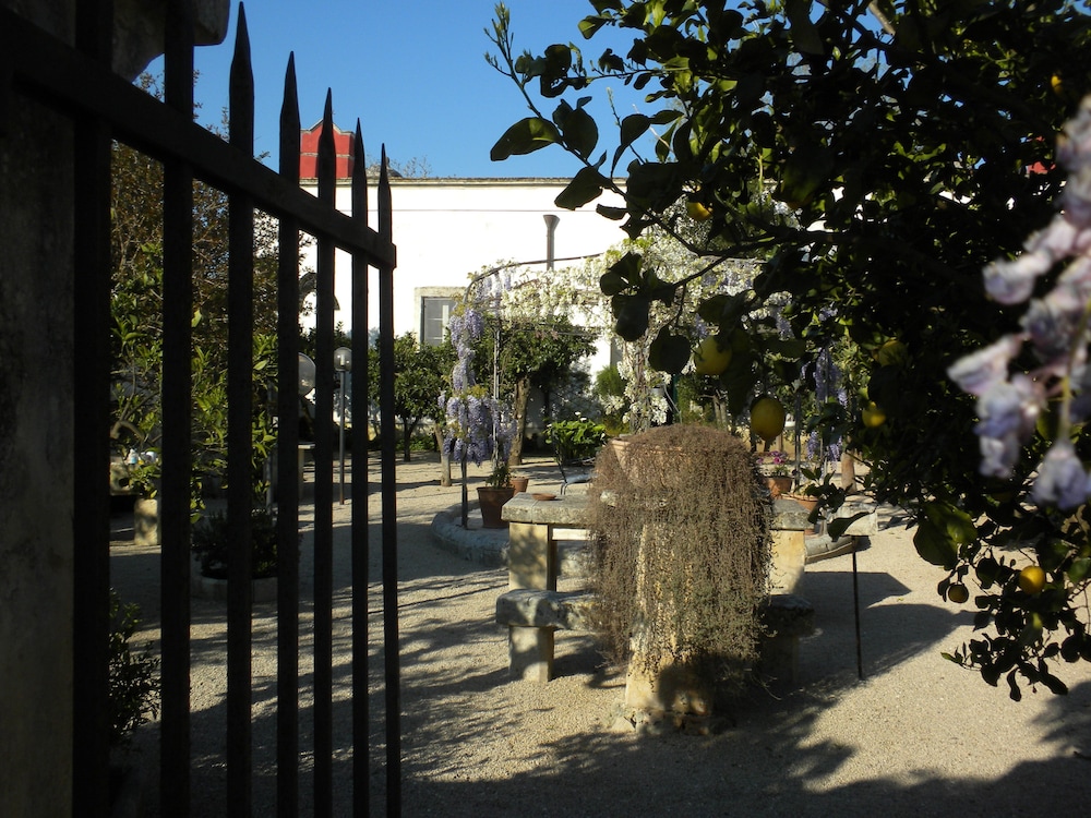 Villa Urso BedWine