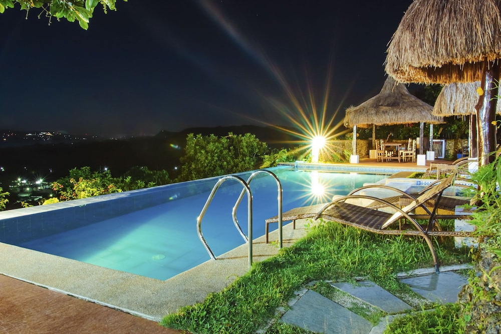 Marqis Sunrise Sunset Resort and Spa