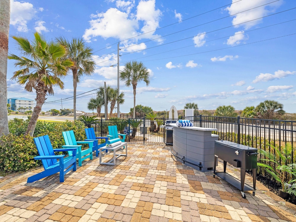 Private Paradise on Front Beach Rd by Resort Collection