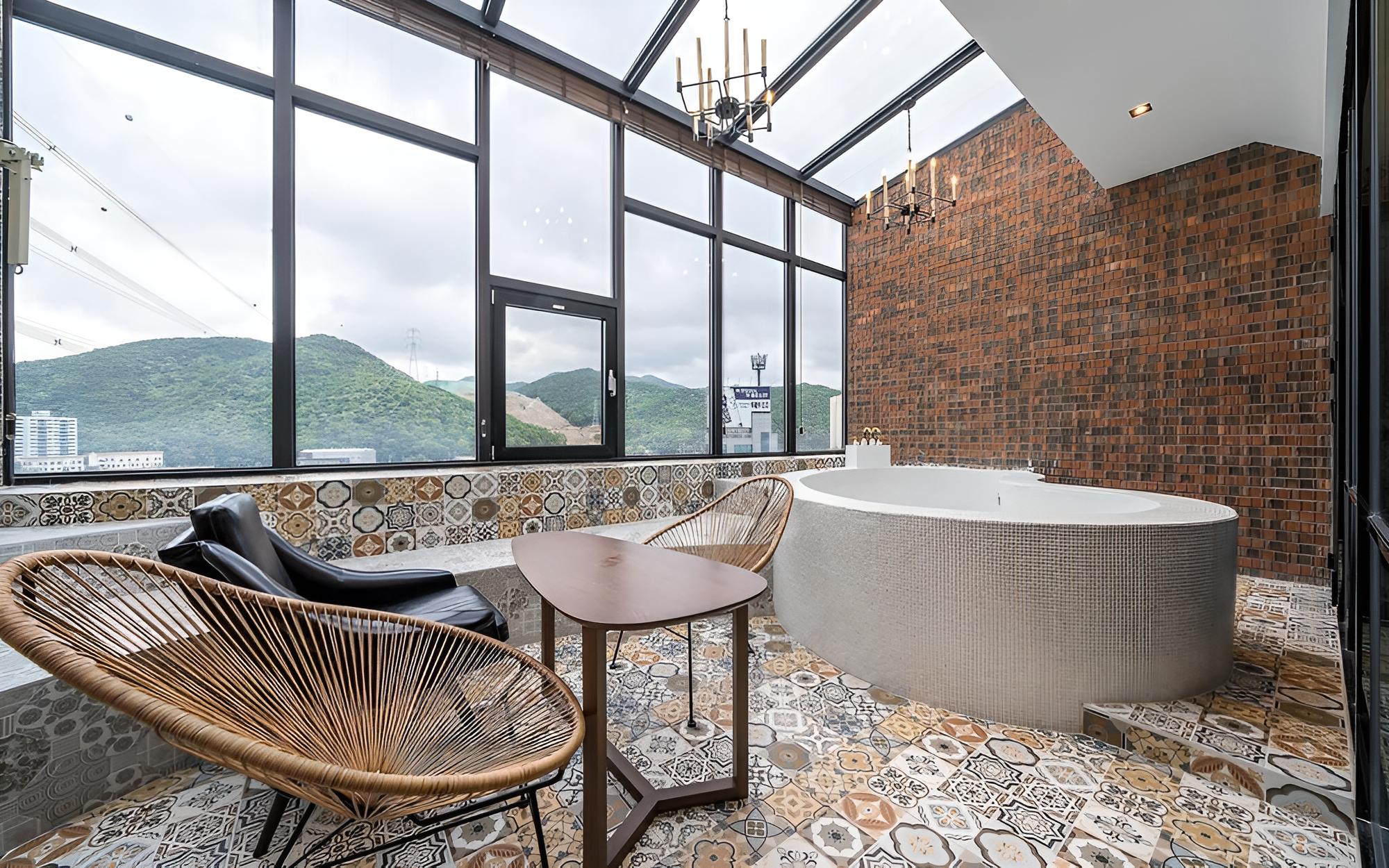 Yangsan Pyeongsan Den Bastar Hotel view 2