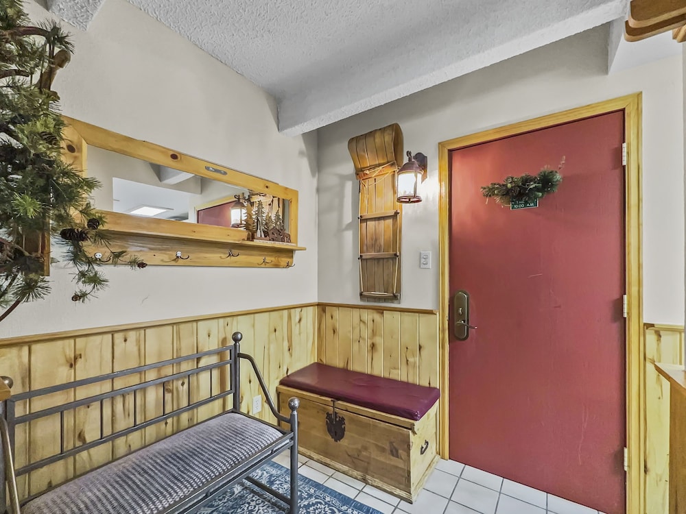 SkyRun - Vacation Condos in Copper Mountain Resort CO