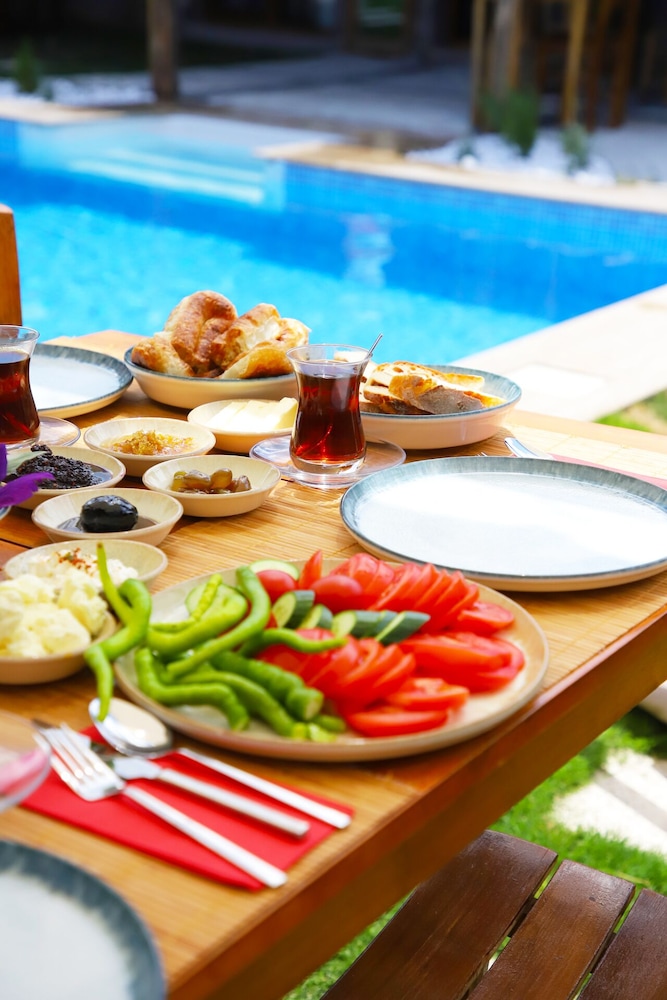Hop Küçükköy