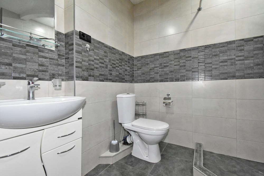 Apartment in Teryan street