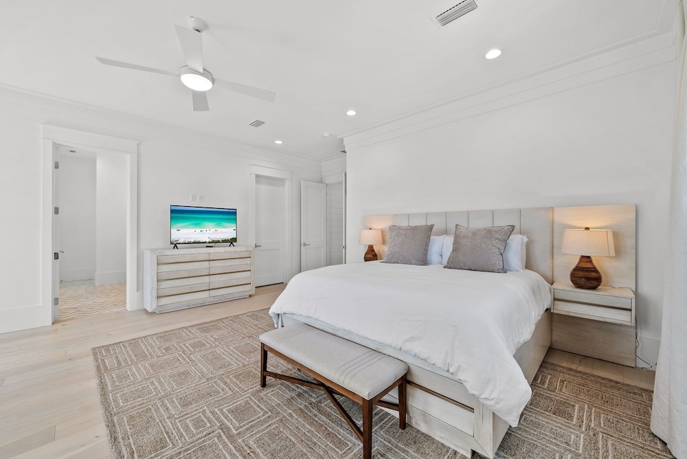 Magnolia Tides 6 Bedroom Home