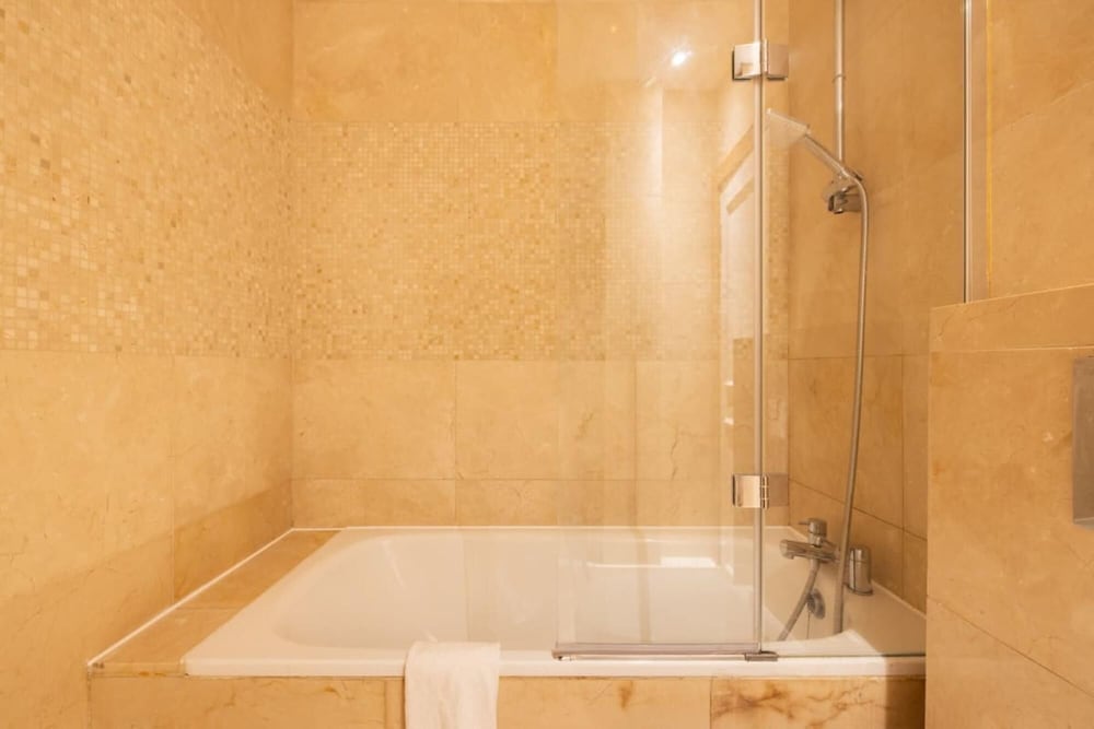 The London Hideout - Glamorous 2bdr Flat With Garden