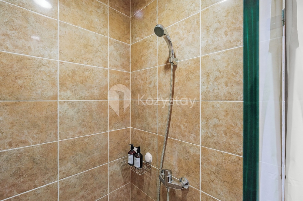 Alvo by Kozystay - Kemang
