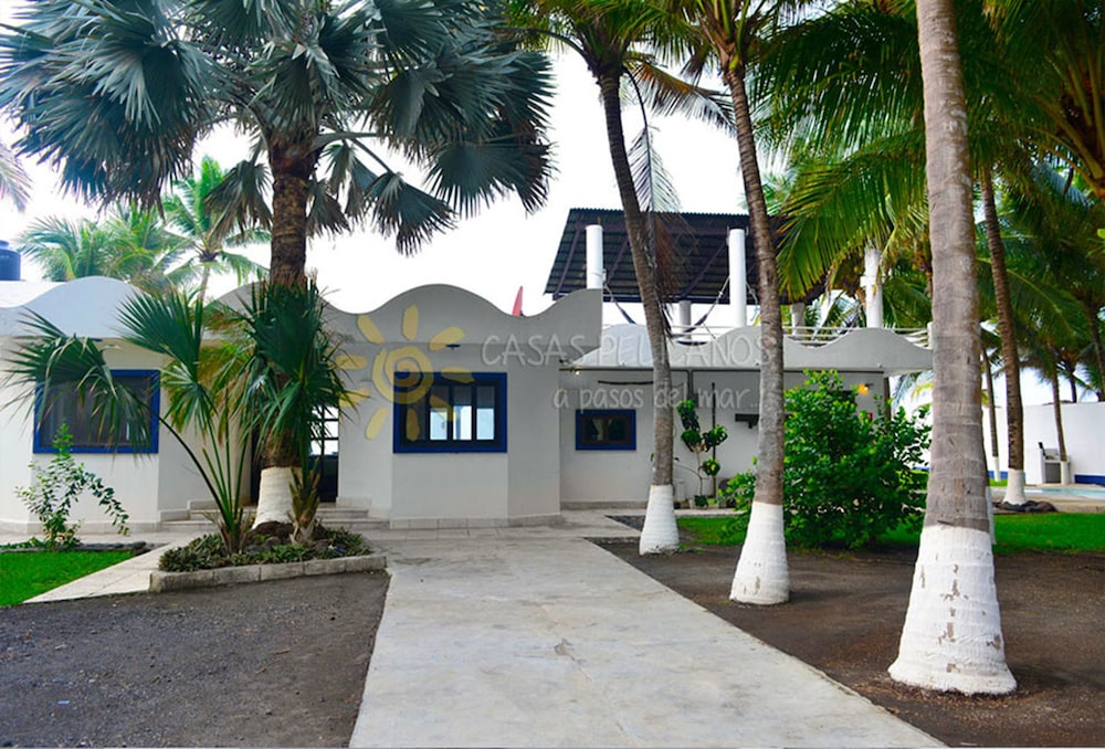 Casas Pelicanos