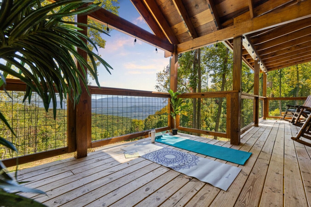 Twin Summit Resort