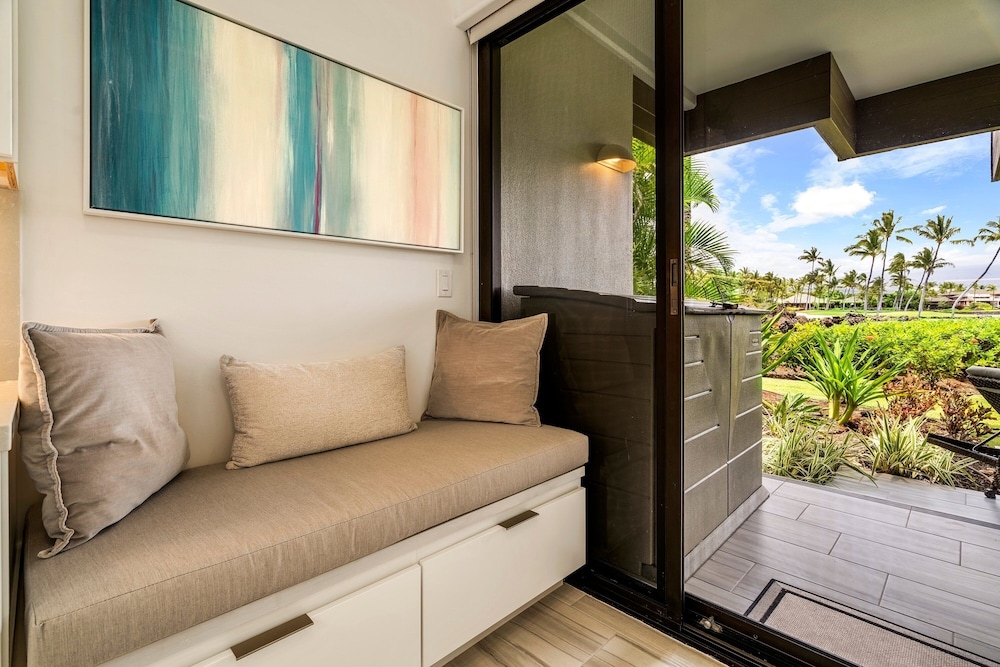 Beautifully Remodeled - Concierge Included - Spectacular View - Vrkcv