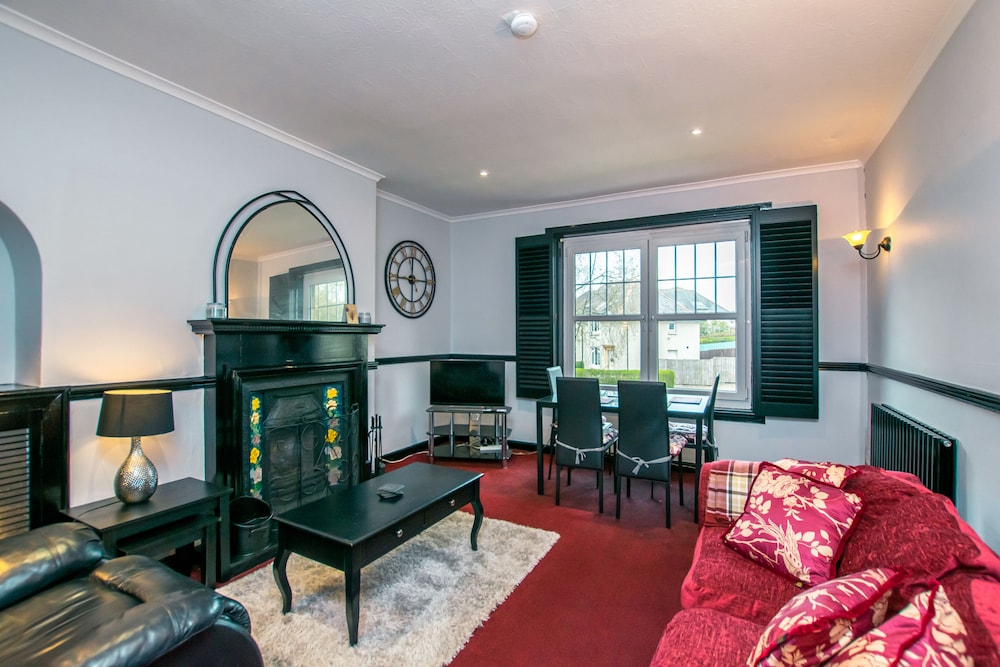 Cosy & Central 2Bd Apartment Milngavie, Glasgow