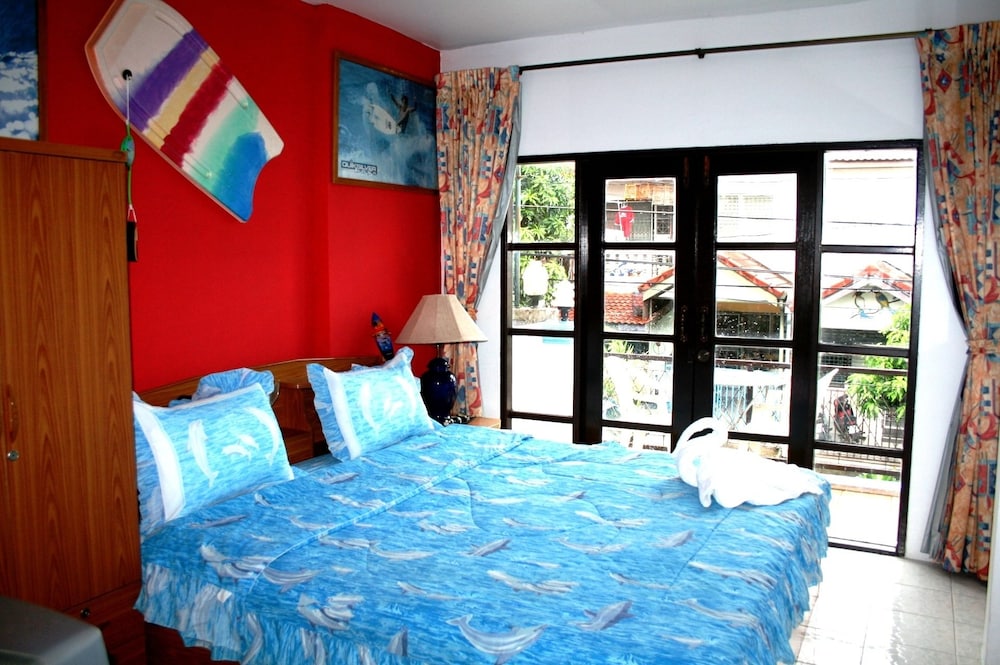 Summer Breeze Inn Hotel