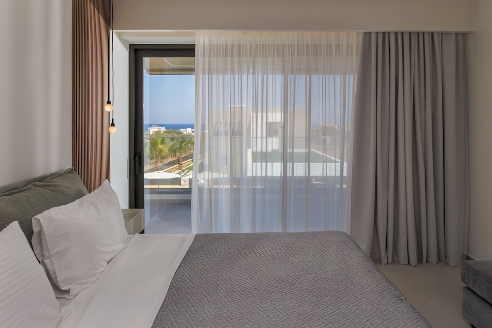 Divel Luxury Villas - Villa Ervin by Estia