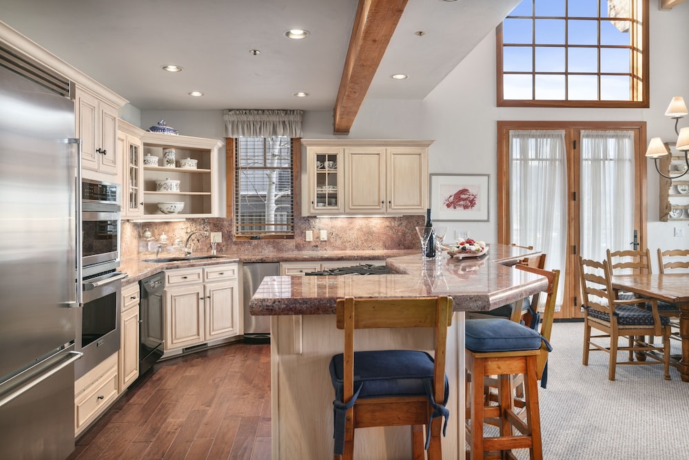 Stag Lodge At Deer Valley Resort - 4 Bed - Spa #37 4 Bedroom Condo