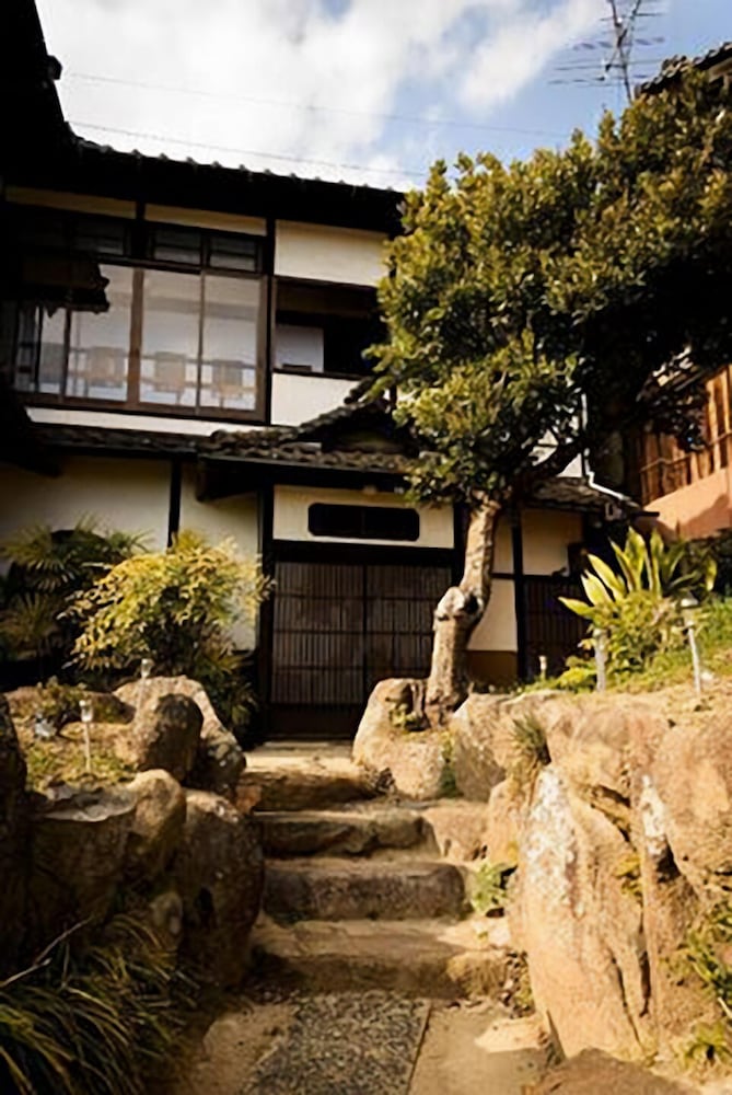 Yamamo Onomichi