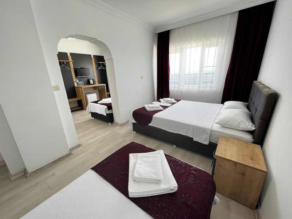 Akçay Pier Hotel & Beach view 5