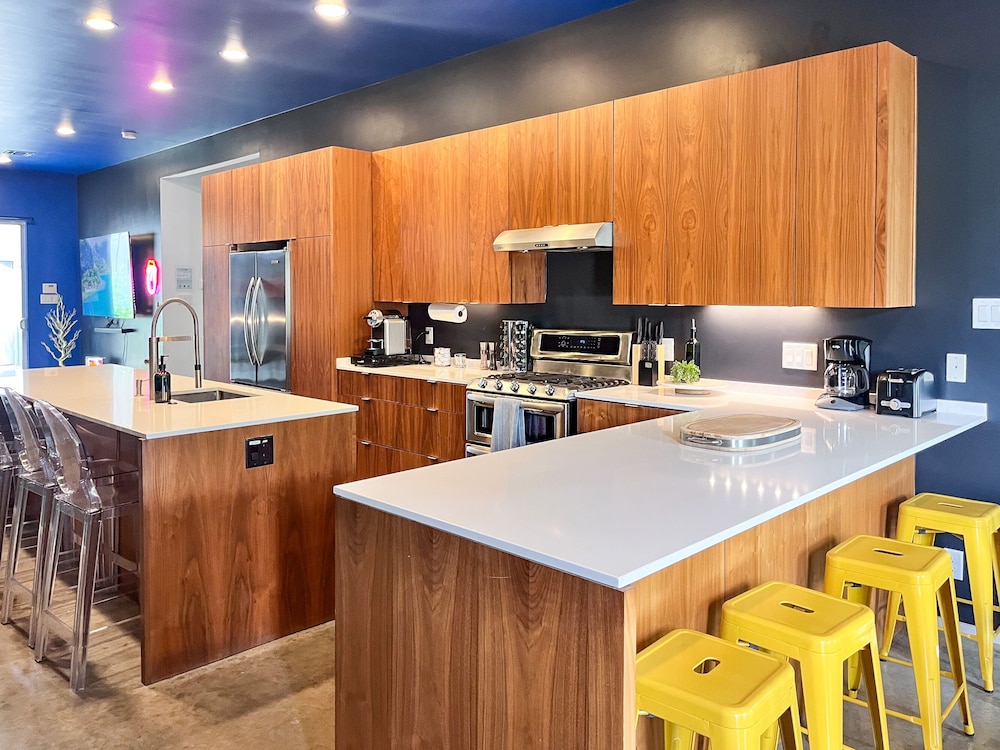 Ultimate 10br Group Getaway6min to Rainey Street