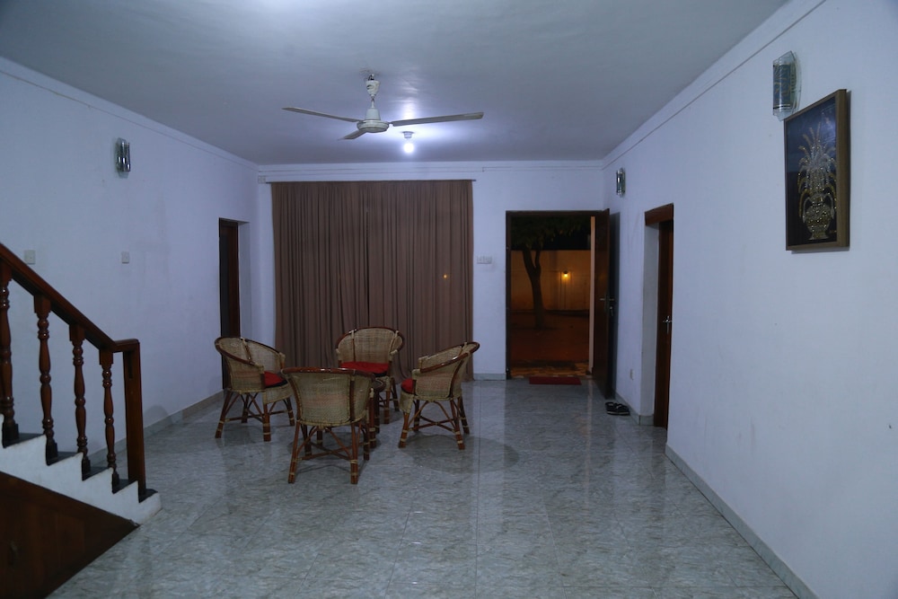 New Araliya Resort