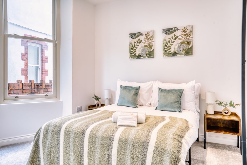Stunning 2 Bed City Centre & Bute Park