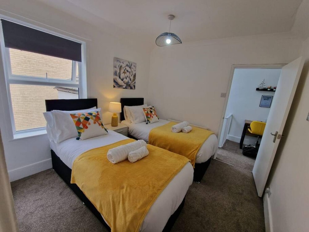 Cosy Home by the Sea view 5