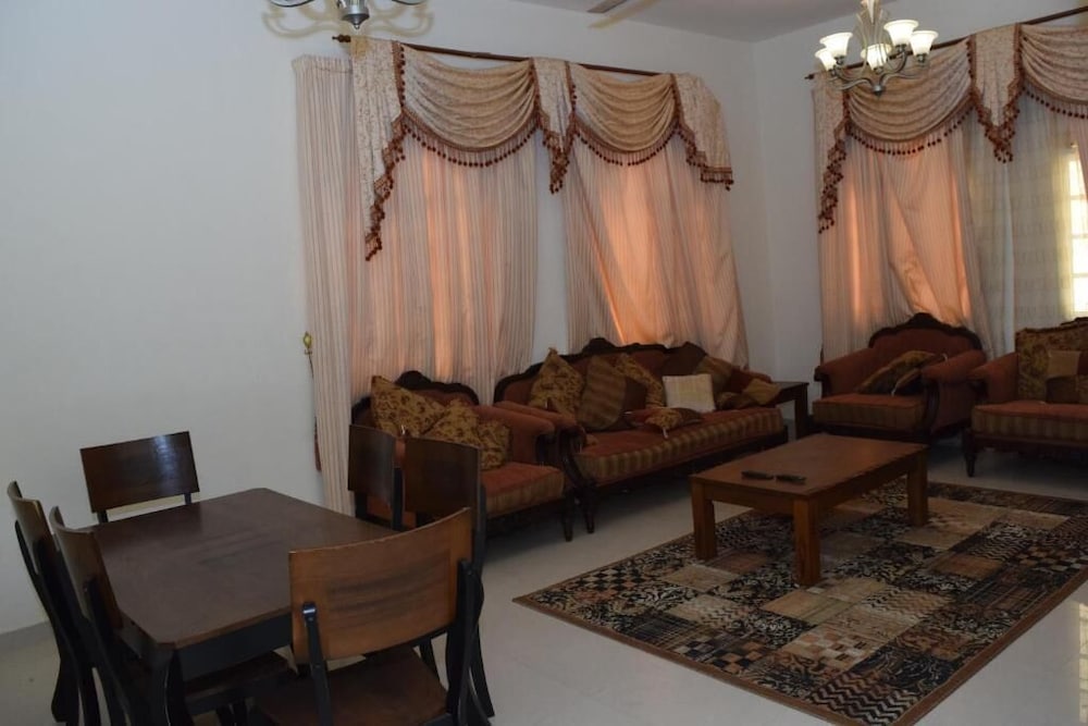 Red-37 - Bn Breek Villa