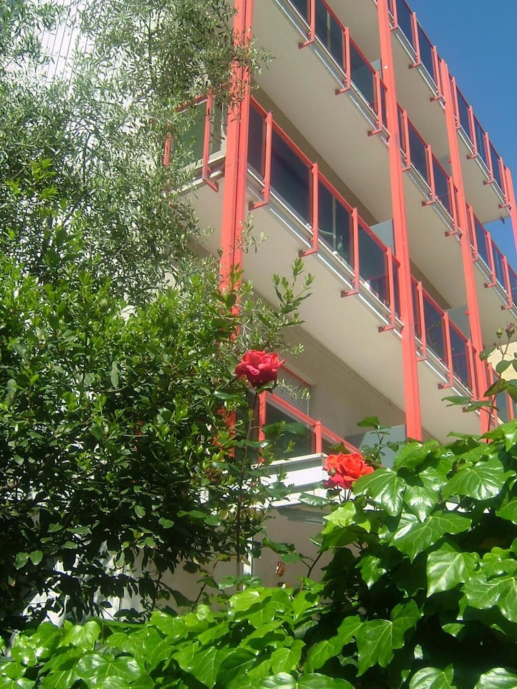 Noi Due Hotel