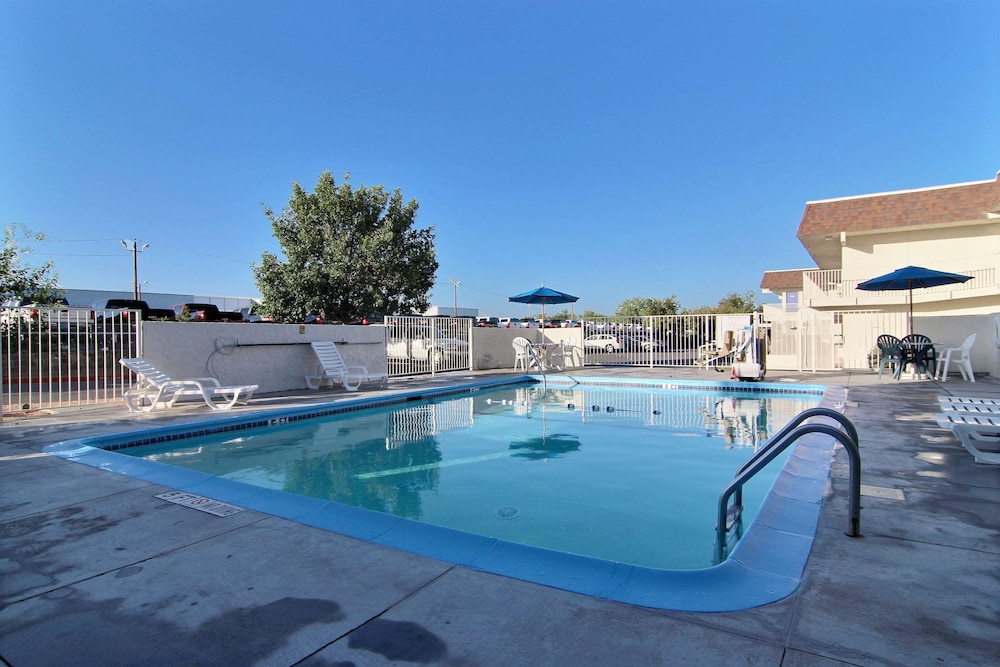 Motel 6 San Angelo, TX