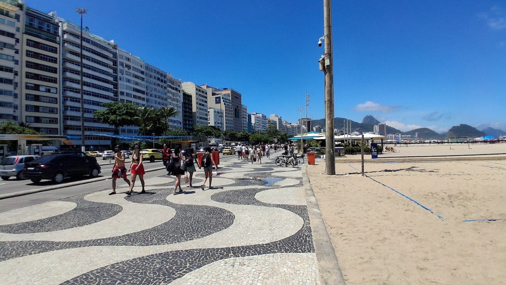 Copacabana Lux - Aconchego & Praia.