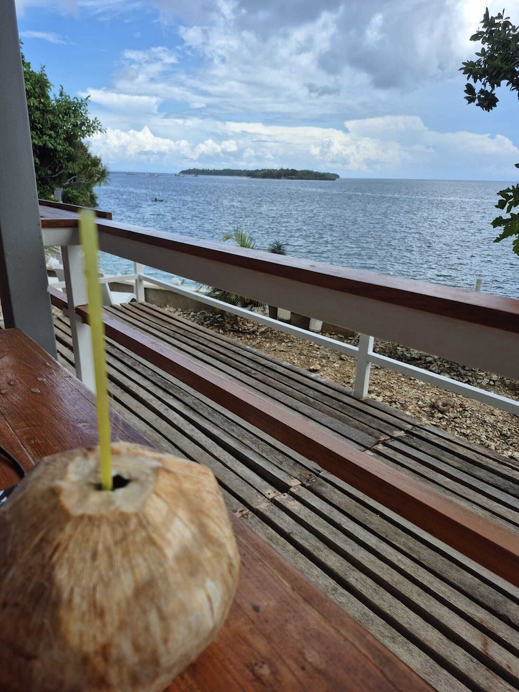 Tulang Diot View and Turtle Haven