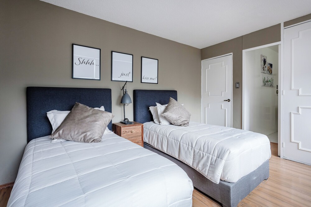 3BR Polanco Condo -elevator -parking-washer/dryer photo 3