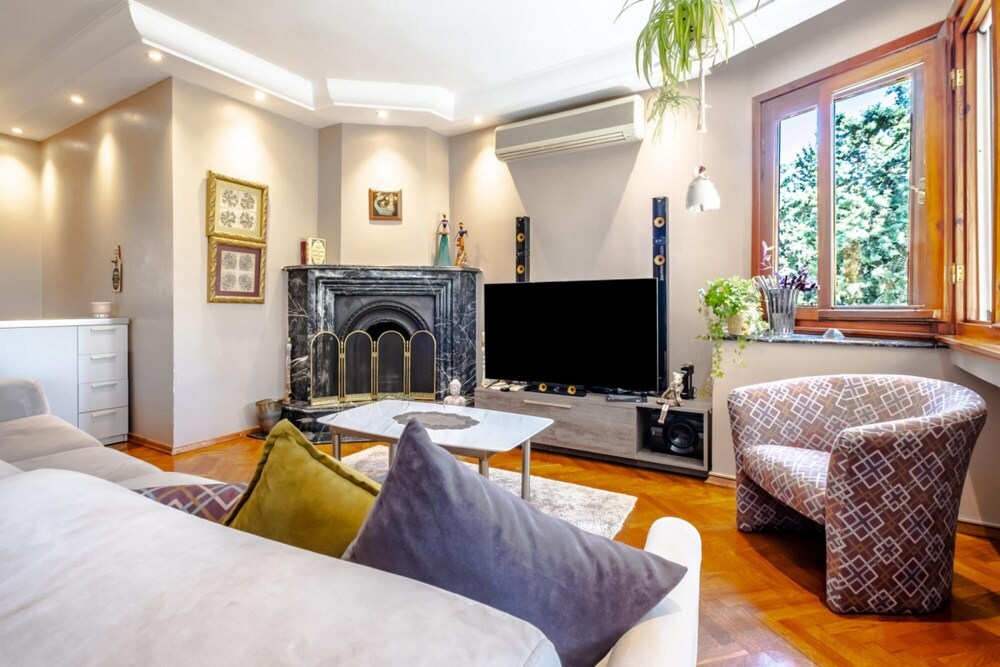 Ravishing Flat With Nature View in Florya