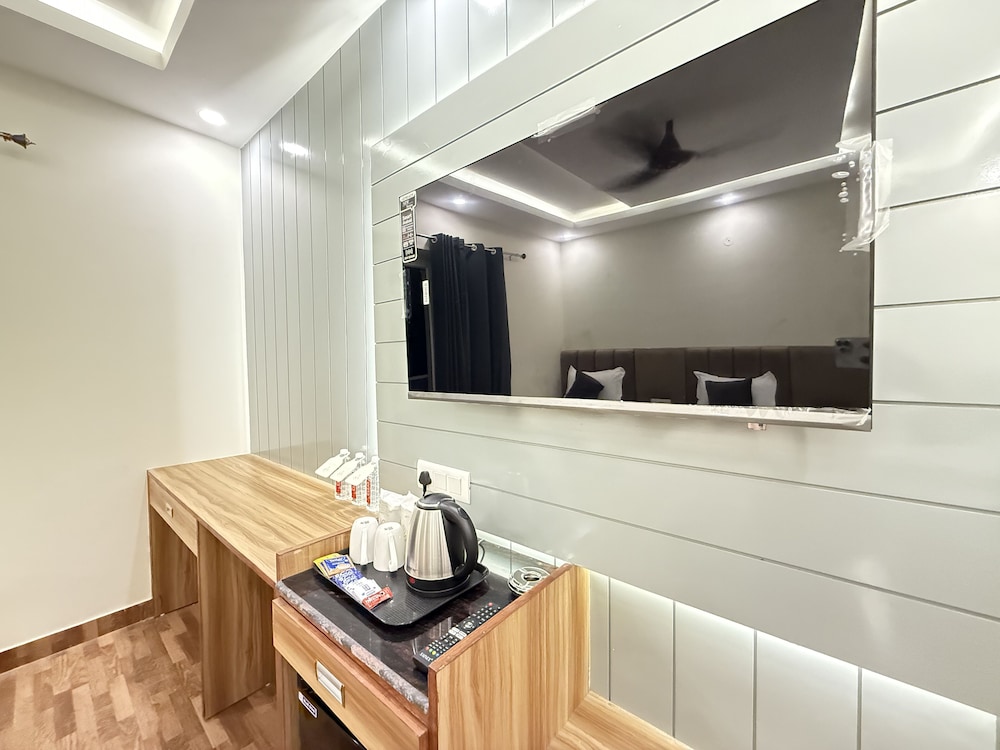 The Prominence Hotel Greater Noida