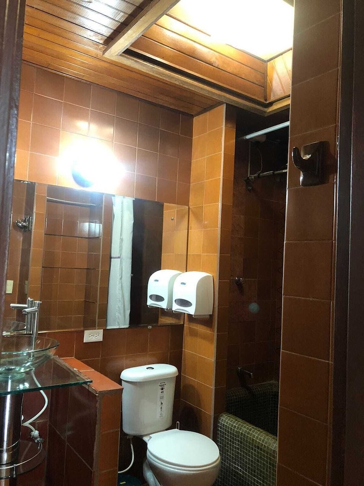Memphis Hostal - Hostel