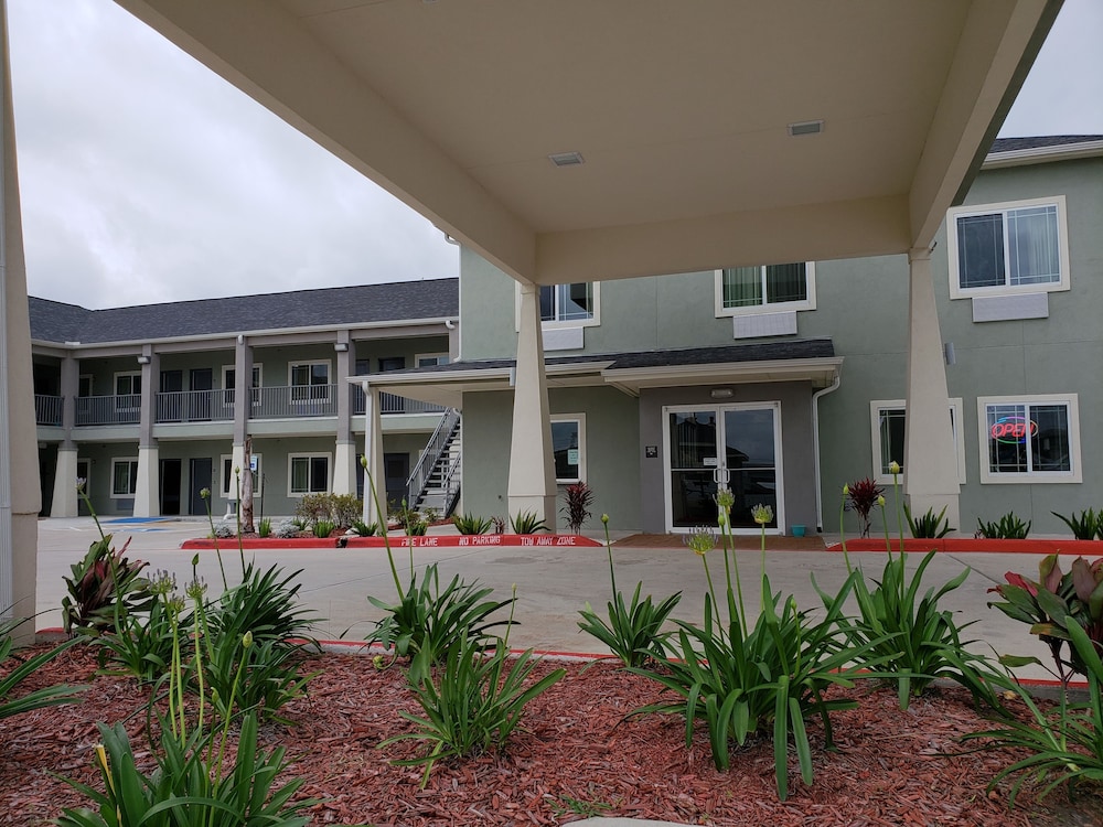 Scottish Inns & Suites