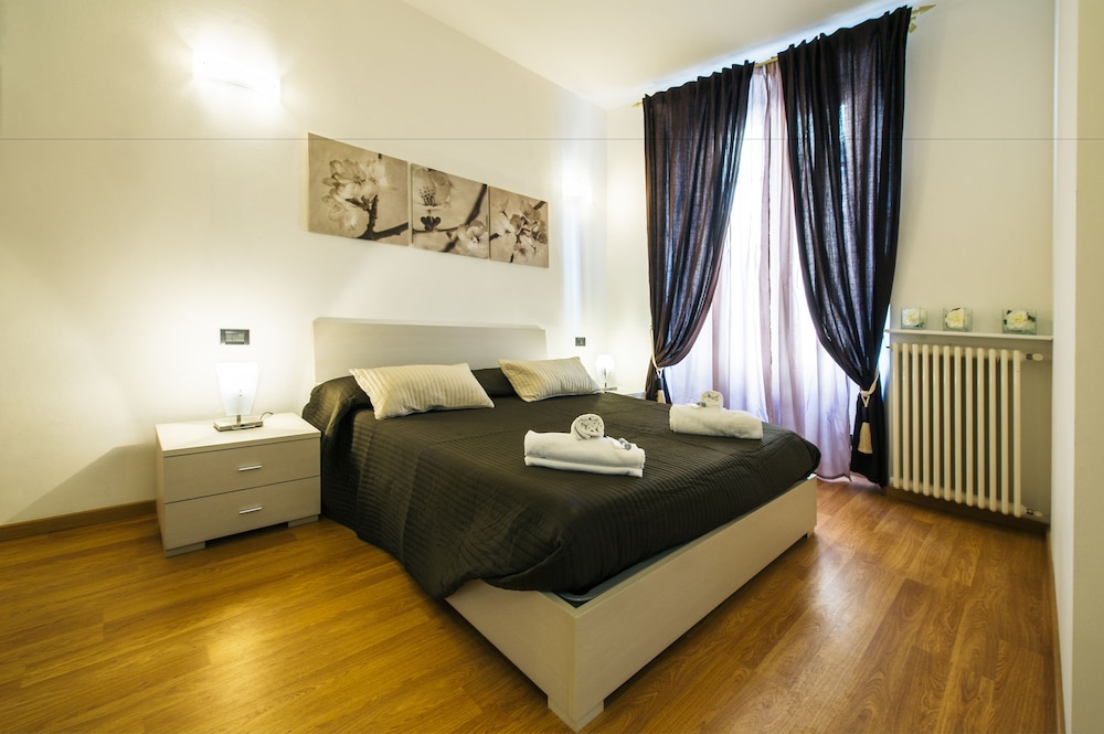 Volta Apartment en Como — hotel room