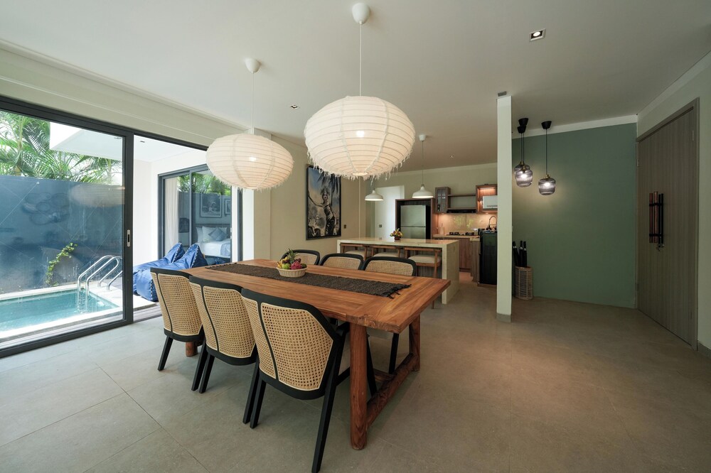 Twin Villas Drupadi 8Br Seminyak