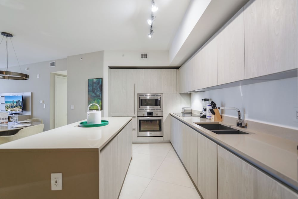 Ocean View Condo Near the Beach