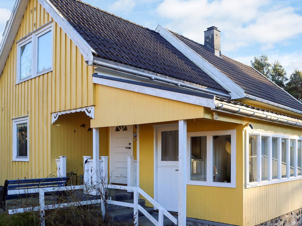 6 Person Holiday Home in Sondeled