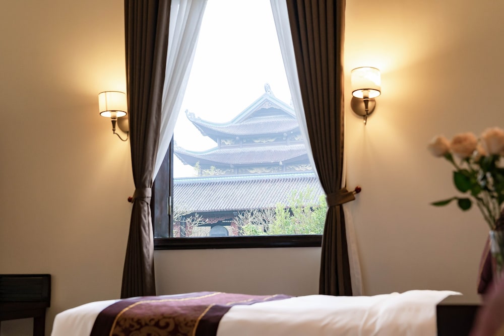 Bai Dinh Hotel