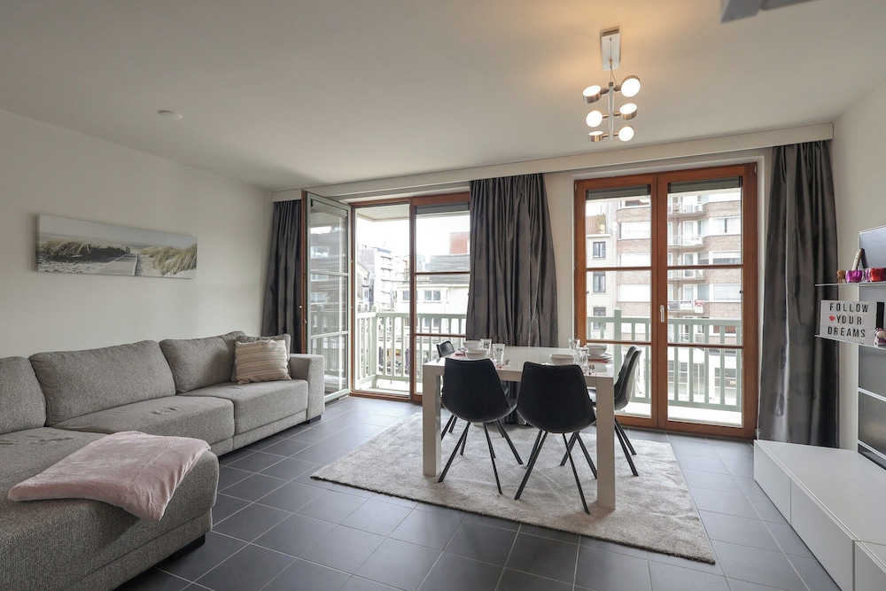 Apartment in Oostduinkerke Near the Coast