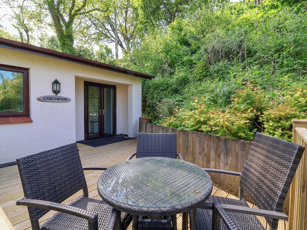 Larchwood Lodge