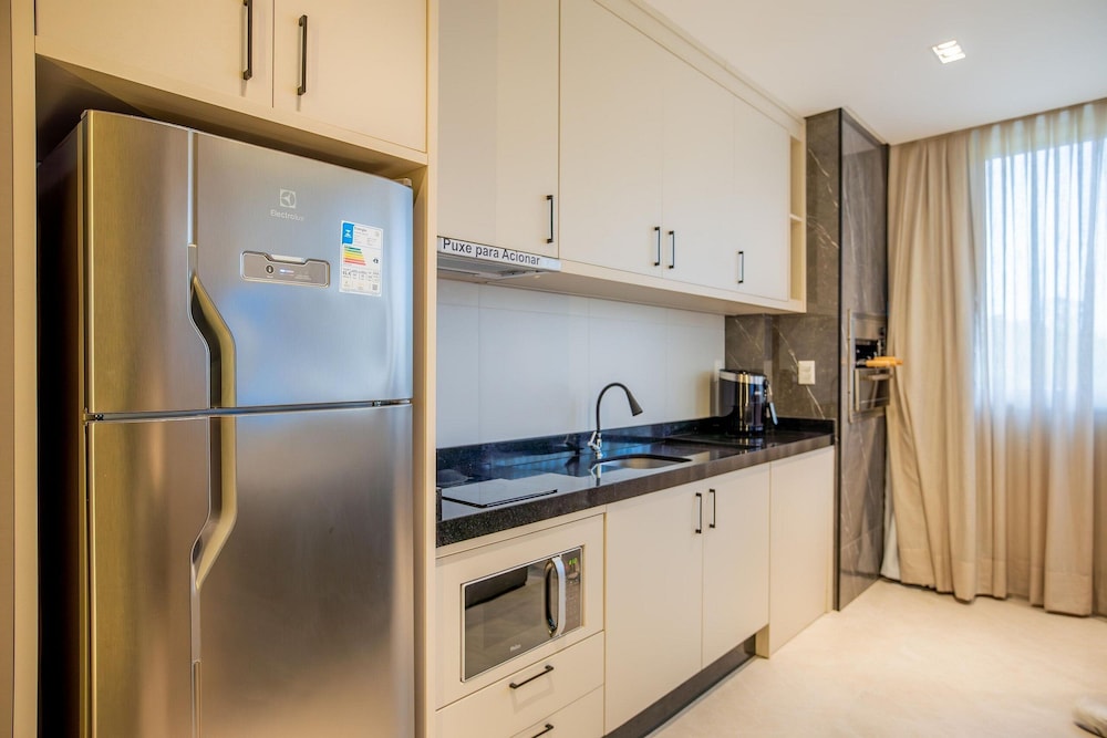 Elegance Residence
