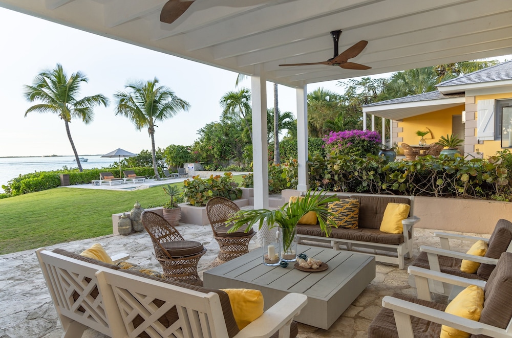 Beehive Harbour Island. Luxury Dream World On The Bay. Private D 5 Bedroom Home