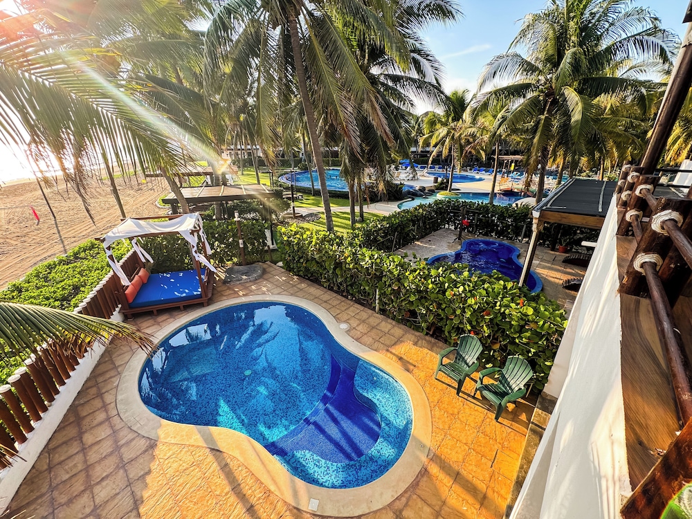 Villas Le Suisse Monterrico